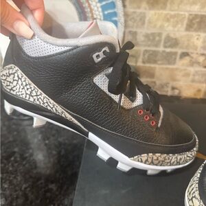 Nike Black and White Athletic Shoes